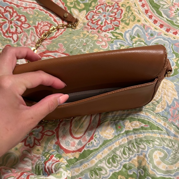Tory Burch dark tan leather with gold chain shoulder strap - Picture 6 of 6